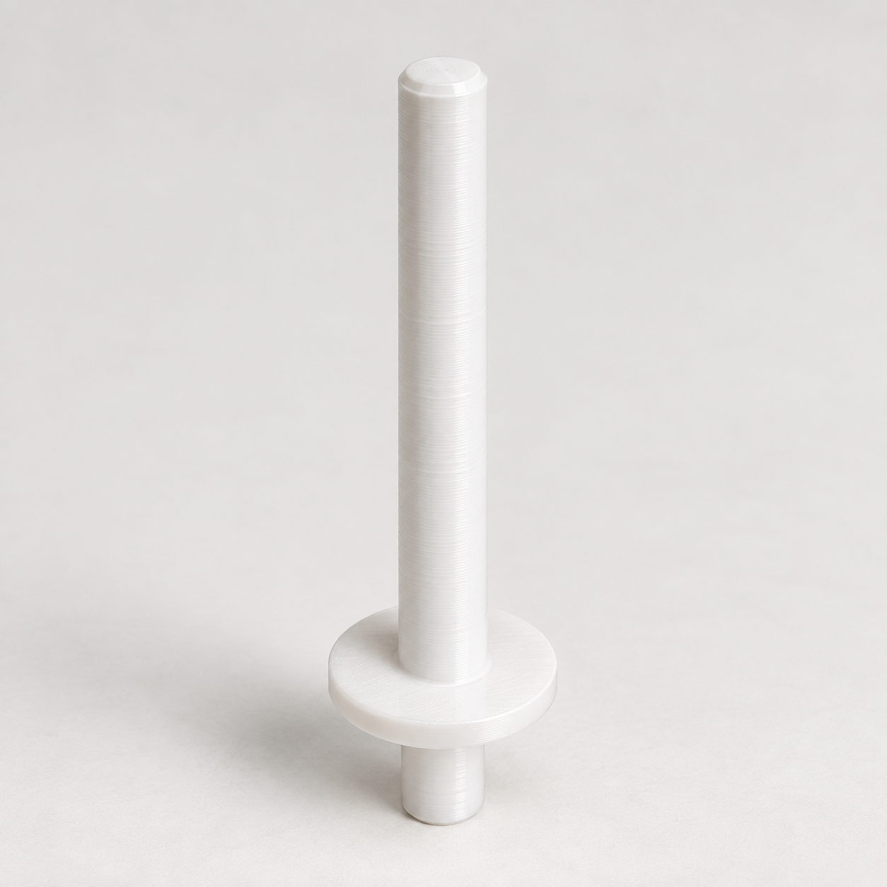 Portacarrete de máquina de coser con base redonda – blanco. Visualización de IA de las medidas predeterminadas.