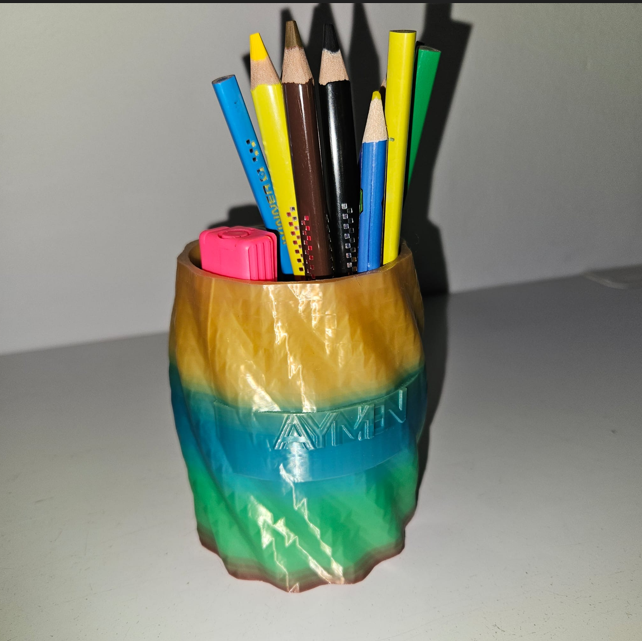 Pot à crayons design personnalisé avec prénom