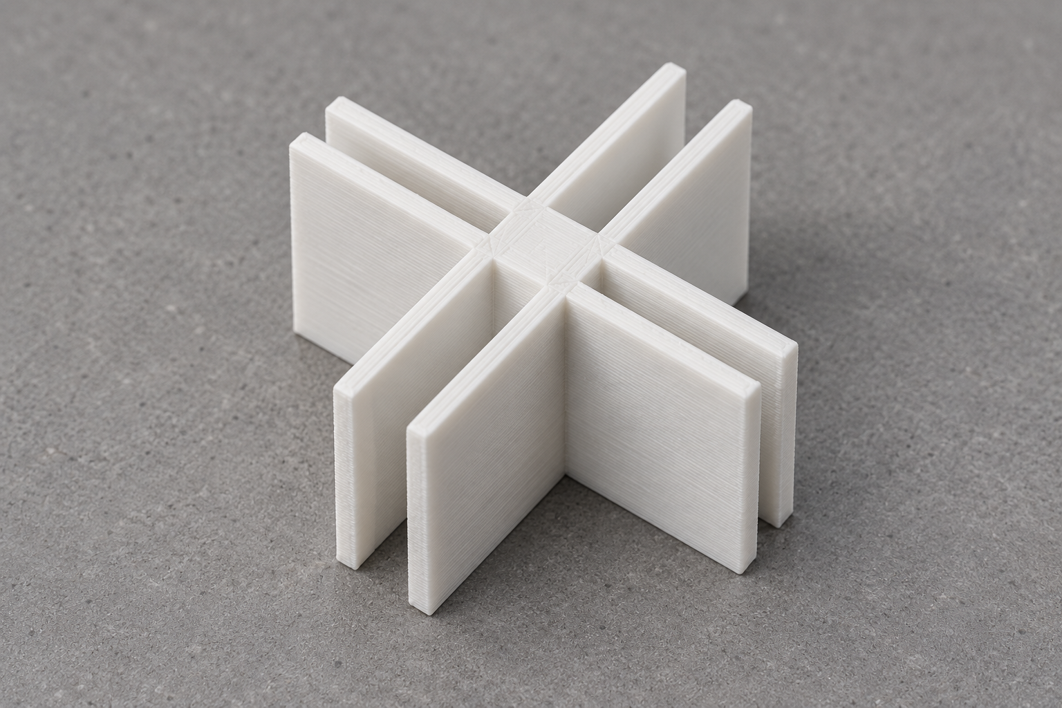 Cross connector for drawer dividers of different thicknesses